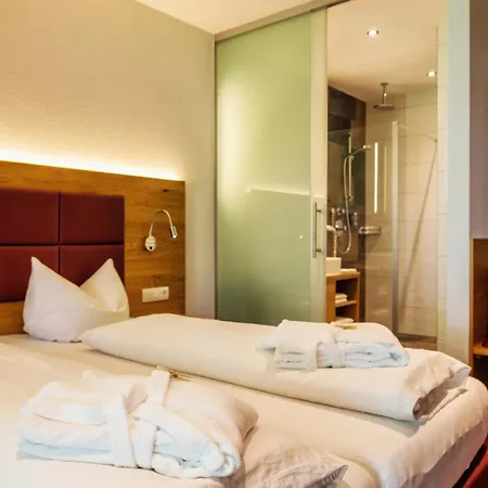 Отель Natur-genuss-hotel Sonnasita 4*